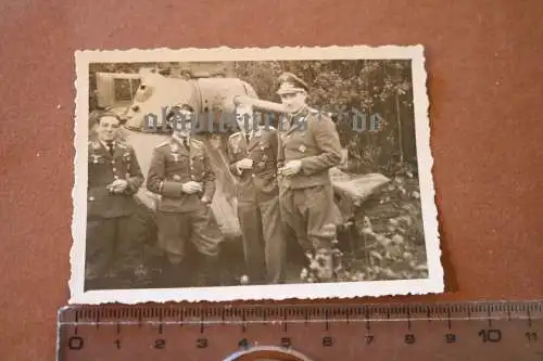 tolles altes Foto - Gruppe Piloten  EL-Träger H. Wittmann - Gusino Russland 1941