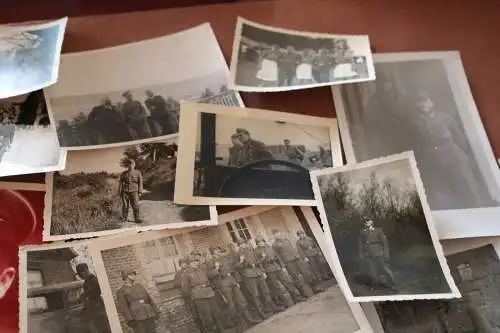 62 alte Fotos  Soldaten, Portraits Gruppen, Orte + ein Repro 