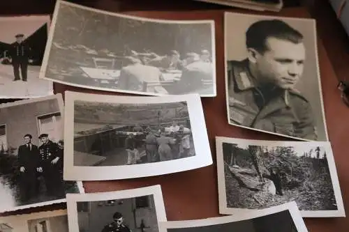 62 alte Fotos  Soldaten, Portraits Gruppen, Orte + ein Repro 