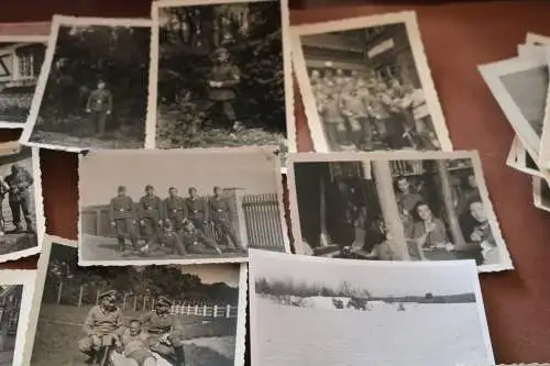 62 alte Fotos  Soldaten, Portraits Gruppen, Orte + ein Repro 