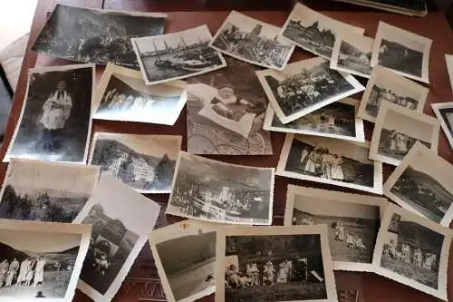 kleines Konvolut alter Fotos und AK´s  - Familie , Orte usw 