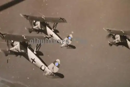 drei alte Fotos Flugzeuge Arado Ar 68- Übungsflüge