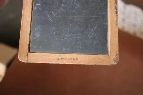 tolle alte kleine Schiefertafel  Firma A. Faber 1900-1920 ????