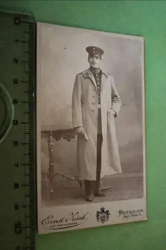 tolles altes CDV Portrait eines Soldaten mit Mantel - Potsdam 
