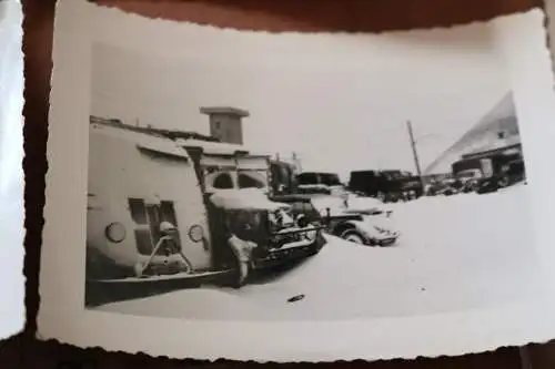 10 alte  Fotos eines Soldaten - Ukraine Bakhmut ??? und Umgebung ?