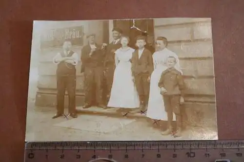 tolles altes Gruppenfoto Familie  - Gasthaus - Werbung Bill-Bräu - Hamburg