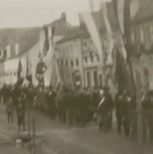 vier  alte Negative  Strassen, Gebäude , Festumzug - Ort ??? 30-40er Jahre