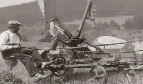 sieben tolle alte Negative - landwirtschaftliche Maschinen - Fahr usw. 1910-30 ?