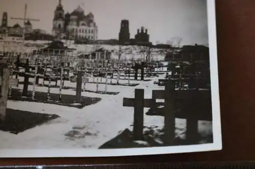altes Foto - Bolchow Deutscher-Soldatenfriedhof  Russland 