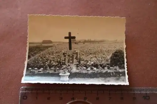 altes Foto - Soldatengräber gefallen 27.05.1940 