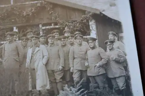 altes Foto -  Gruppenfoto Soldaten vor Wendl  Halle - Offiziere Res.FeldArt. 14