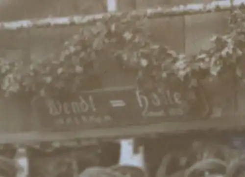 altes Foto -  Gruppenfoto Soldaten vor Wendl  Halle - Offiziere Res.FeldArt. 14