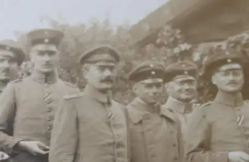 altes Foto -  Gruppenfoto Soldaten vor Wendl  Halle - Offiziere Res.FeldArt. 14