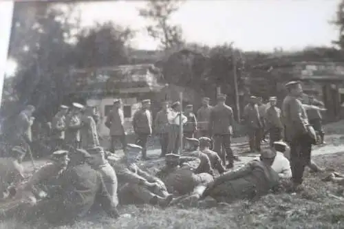 altes Foto -  Soldaten bei einer Pause ?? Res Inf Regt 82 - 22.Res.Div. 1915