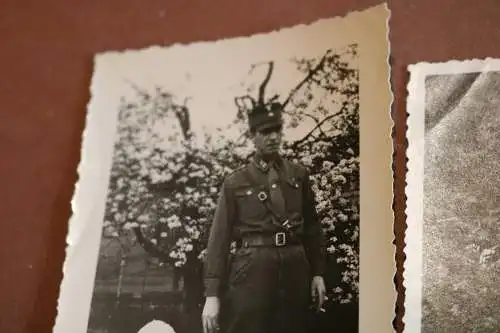 zwei tolle alte Fotos Soldat mit seinem Kind, Kindern 