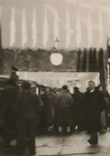 tolles altes Foto - mir unbekannte Stadt - Hotel Bahnhof - 30-40er Jahre 