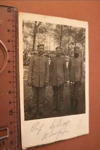 tolles altes Foto - drei Soldaten Res.Art.Regt. 18 ??