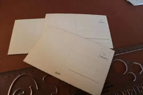 drei tolle alte Karten - kleiner Junge isst Kirschen 