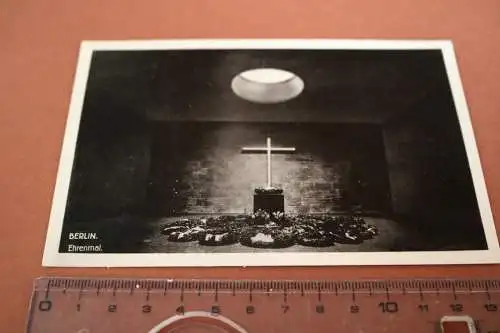 tolle alte Karte - Berlin Ehrenmal 