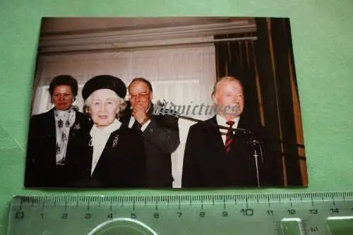 tolles altes Foto - Heinz Rühmann mit Frau - 1982 - 80er Geburtstag