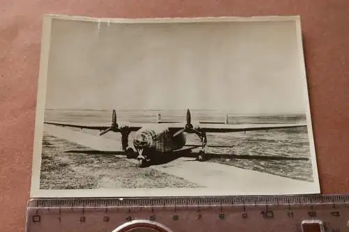 altes Archivfoto - Flugzeug Arado Ar 232