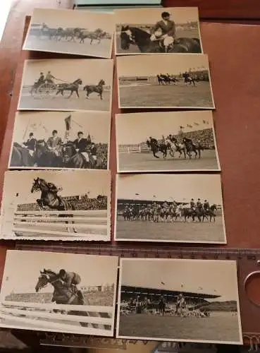 Zehn alte Fotos Reittunier, Springreiten, Kutschen, usw.  50-60er Jahre ? Ort ??