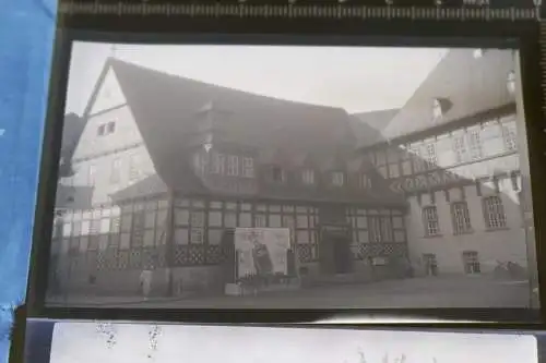 zwei tolle alte Negative - Fachwerkhaus Kreissparkasse 1955 u. Modellboote auf T