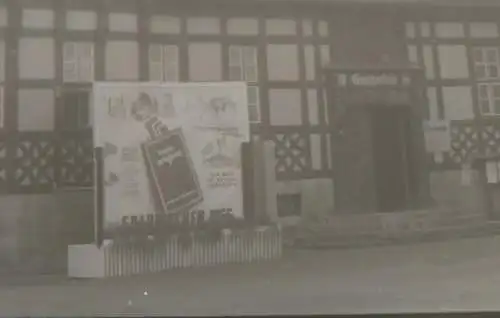 zwei tolle alte Negative - Fachwerkhaus Kreissparkasse 1955 u. Modellboote auf T