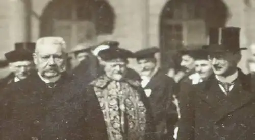 tolles altes Foto - von Hindenburg besucht Soldaten - Neuenahr Umgebung ?