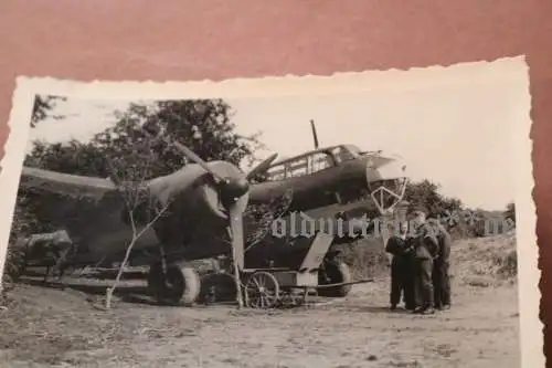 zwei tolle alte Fotos Dornier Do 17 kurz vor dem Feindflug Feldflugplatz ??