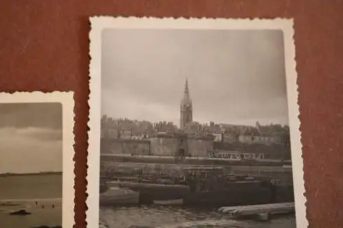 zwei  alte Fotos-  Gebäude Burg Saint Malo