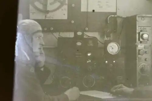 tolles altes Glasnegativ  Funkstation ?? Soldaten ??? 1921 - Sender 