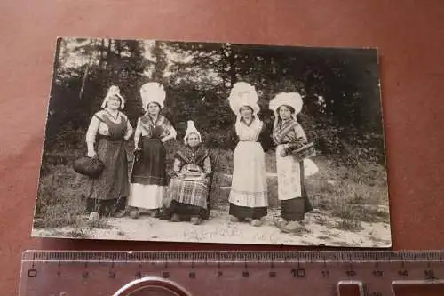 tolles altes Foto - fünf Frauen in alter Tracht - Frankreich, Normandie ? 1913