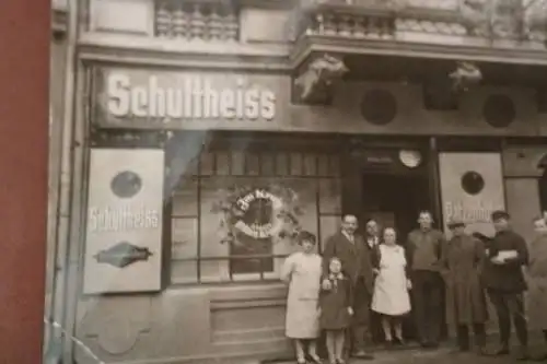 tolles altes Foto Gasthaus - Im Krug zum grünen Kranze - Berlin ?? Schultheiss P