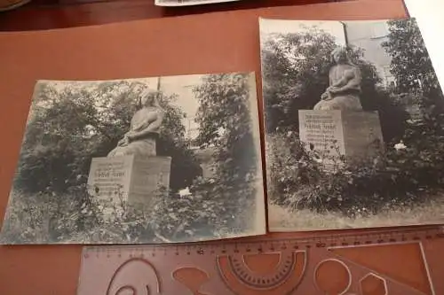 zwei große alte Fotos Oberweissbach Denkmal Friedrich Fröbel  30-50er Jahre