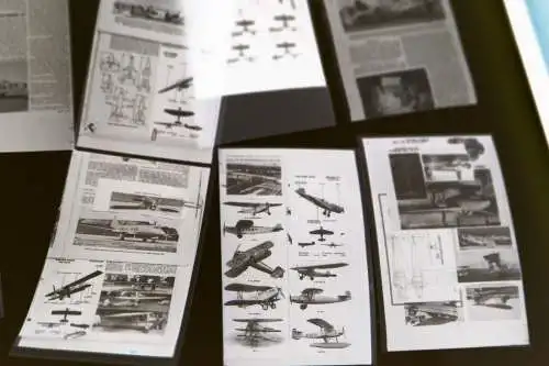 Konvolut Negative - abfotografierte Buchseiten ? Flugzeuge - 