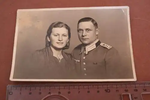 Tolles altes Foto - Portrait Soldat mit Frau 1940  S----rode