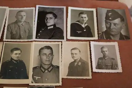 21 tolle alte kleine Portraits Soldaten, Ausweis, Passfotos - vers. Einheiten