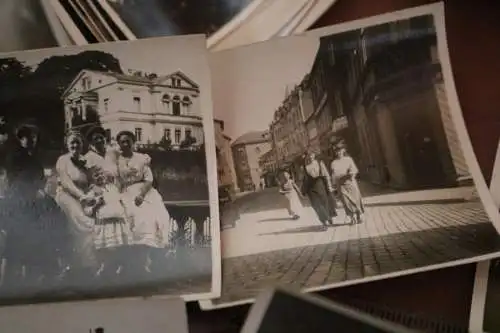 tolles Konvolut kleinformatige Fotos 20er Jahre - Personen, Städte München