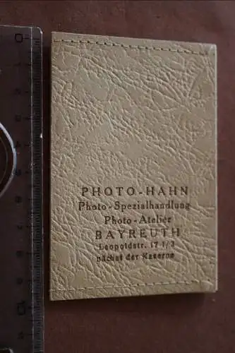 alte Fotohülle für Passfotos ? Photo Hahn Bayreuth 
