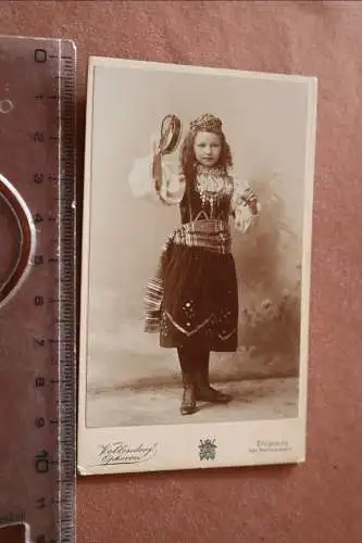 Tolles altes CDV Foto -Portrait Mädchen in Tracht ?   Düren