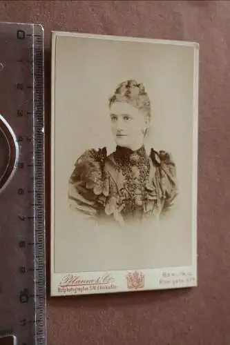 Tolles altes CDV Foto - Portrait einer hübschen Frau aus Berlin