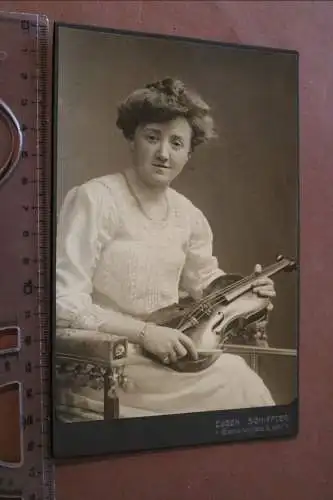 Tolles altes  Kabinettfoto- Portrait Frau mit Geige 1900-10  ? Dresden breühmt ?