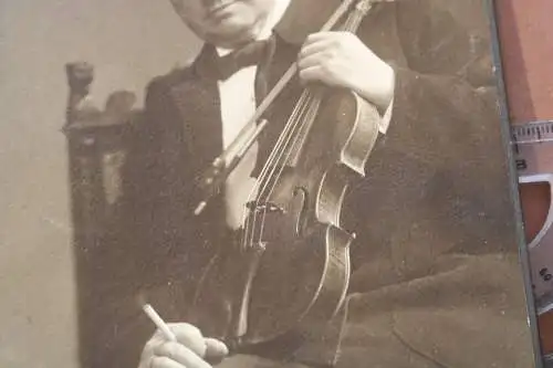 tolles altes  Kabinettfoto- Portrait Henri Petri mit Violine - Dresden 1900-10 ?