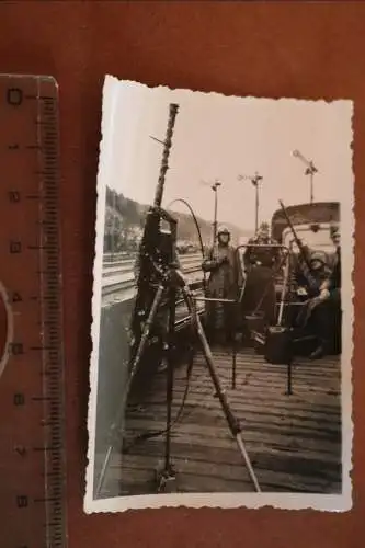 Tolles altes Foto - Eisenbahnwaggon mit MG´s Luftabwehr - Luftwaffe