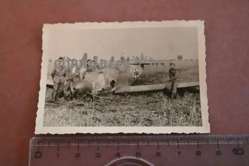 Altes Foto abgeschossene Messerschmidt Bf 109 - Staffelwappen JG 51 Russland