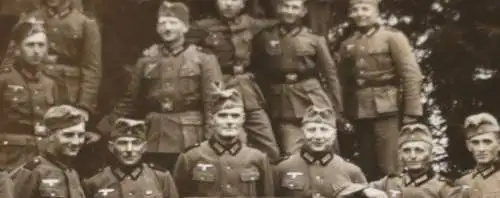 tolles altes Gruppenfoto - Art.Regt. 33 - Truppenübungsplatz Hammelburg 1939