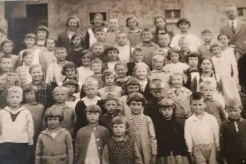 tolles altes Foto  Schulklasse der Schule Brilon-Wald 20-30er Jahre ?