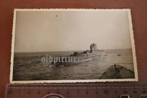 tolles altes Foto - Mir unbekanntes Uboot - U-Boot - Land ?? 