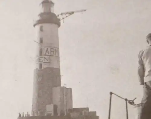 zwei alte Negative Leuchttürme Bretagne Phare de Men-Brial und Ar-Men 40er Jahre